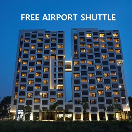 Royal Emporium Incheon Airport Hotel Exterior photo
