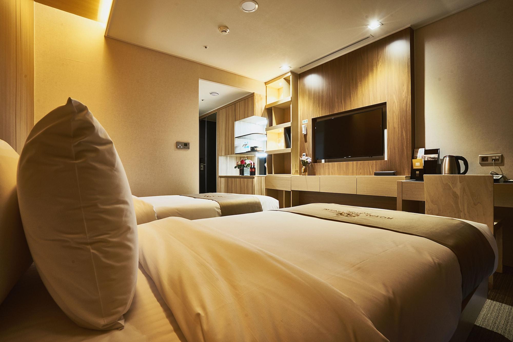 Royal Emporium Incheon Airport Hotel Exterior photo
