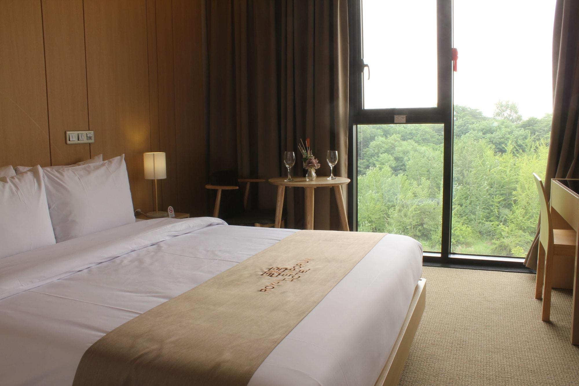 Royal Emporium Incheon Airport Hotel Exterior photo