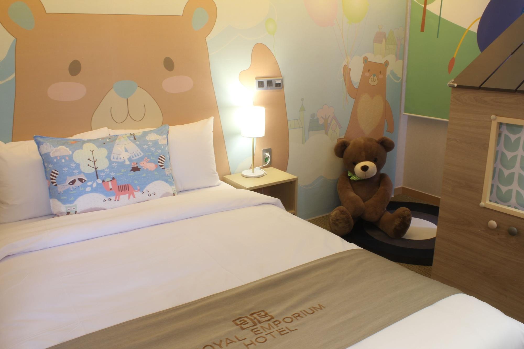 Royal Emporium Incheon Airport Hotel Exterior photo