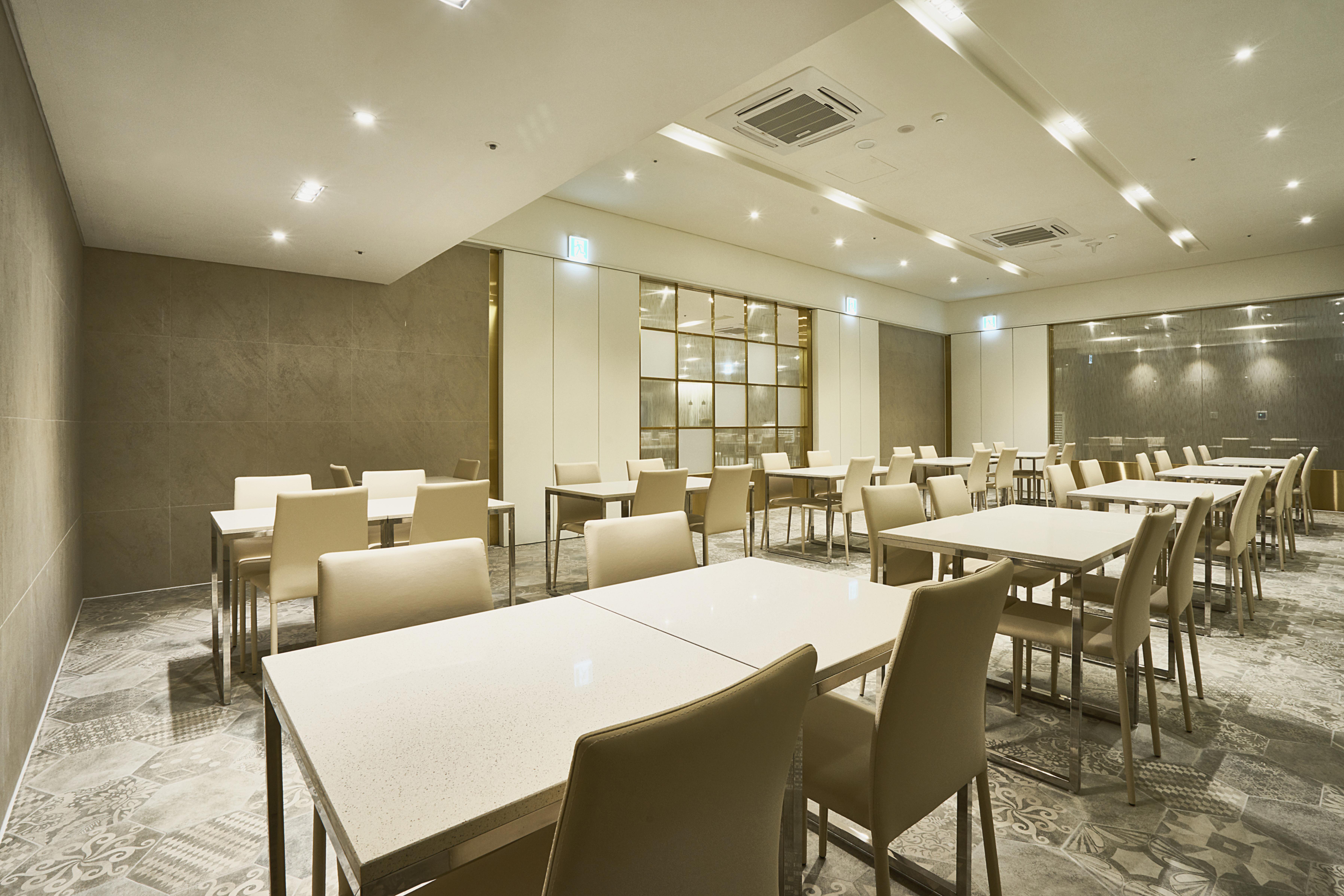 Royal Emporium Incheon Airport Hotel Exterior photo