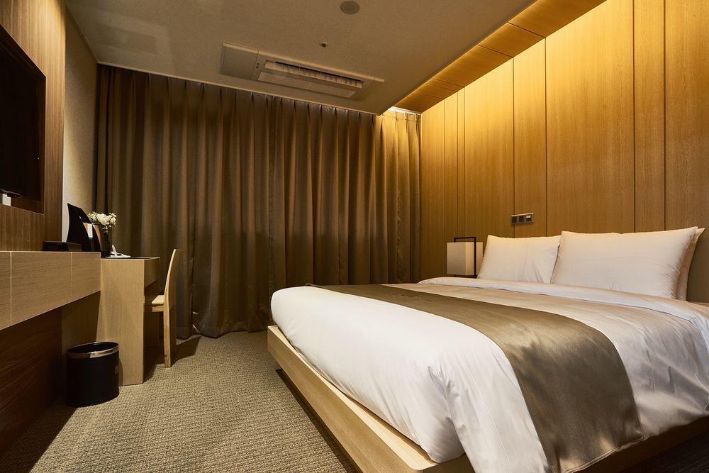 Royal Emporium Incheon Airport Hotel Exterior photo
